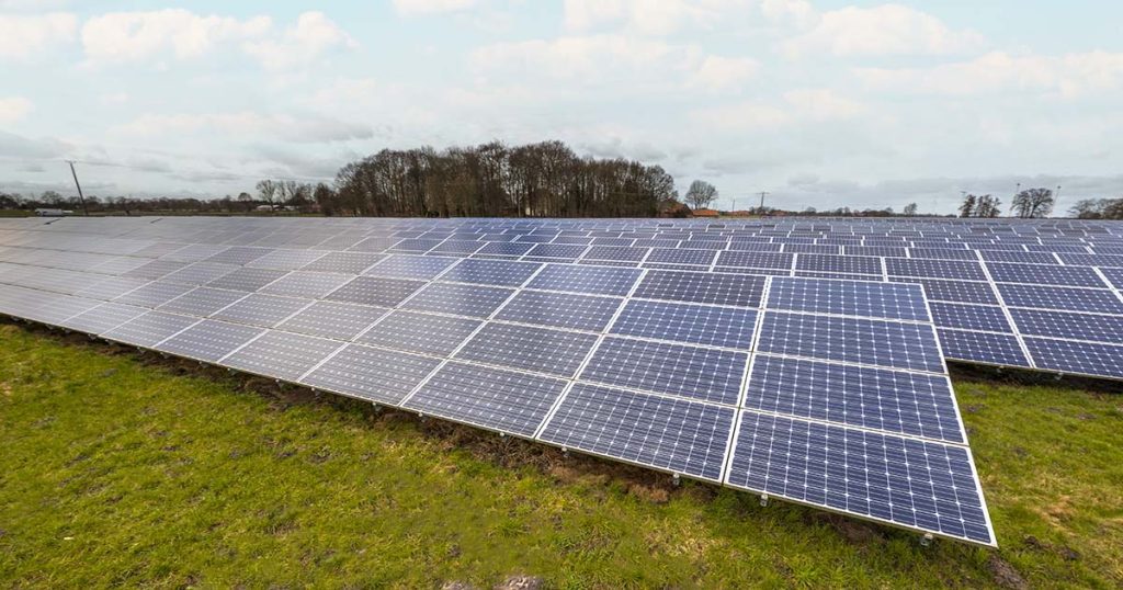 Tarim Alanlarinda Gunes Paneli Kurulumu 4