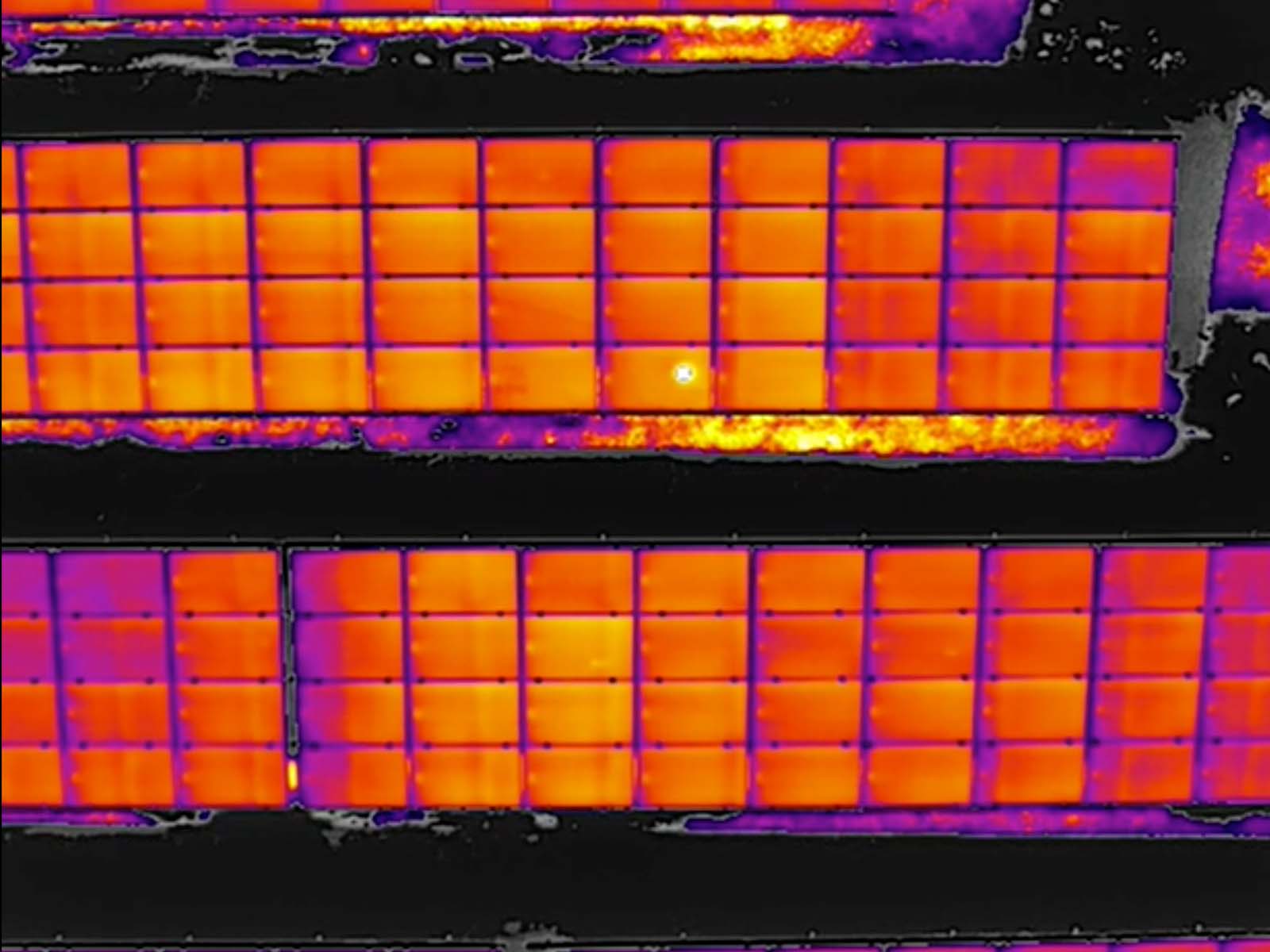 Gunes Enerjisi Santralleri Termografik Muayene