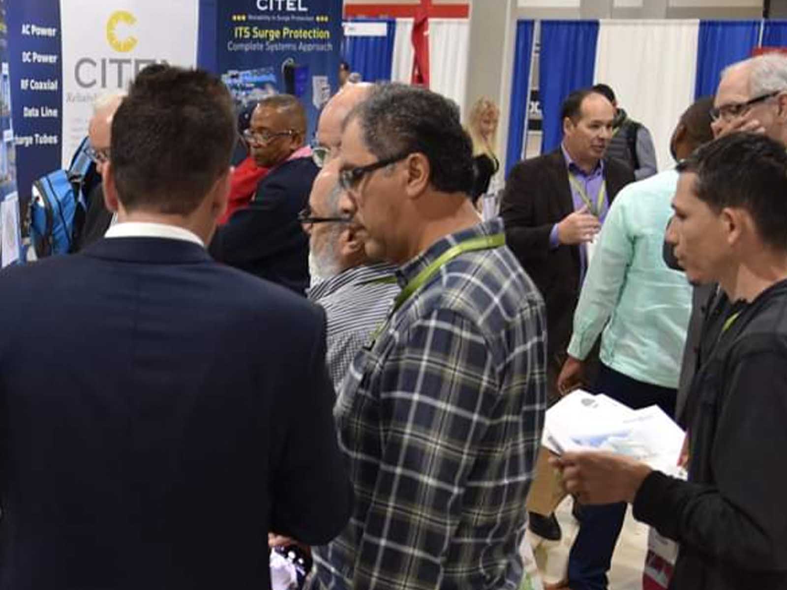 Solarenergiemessen auf der ganzen Welt 6 Die Energiemesse