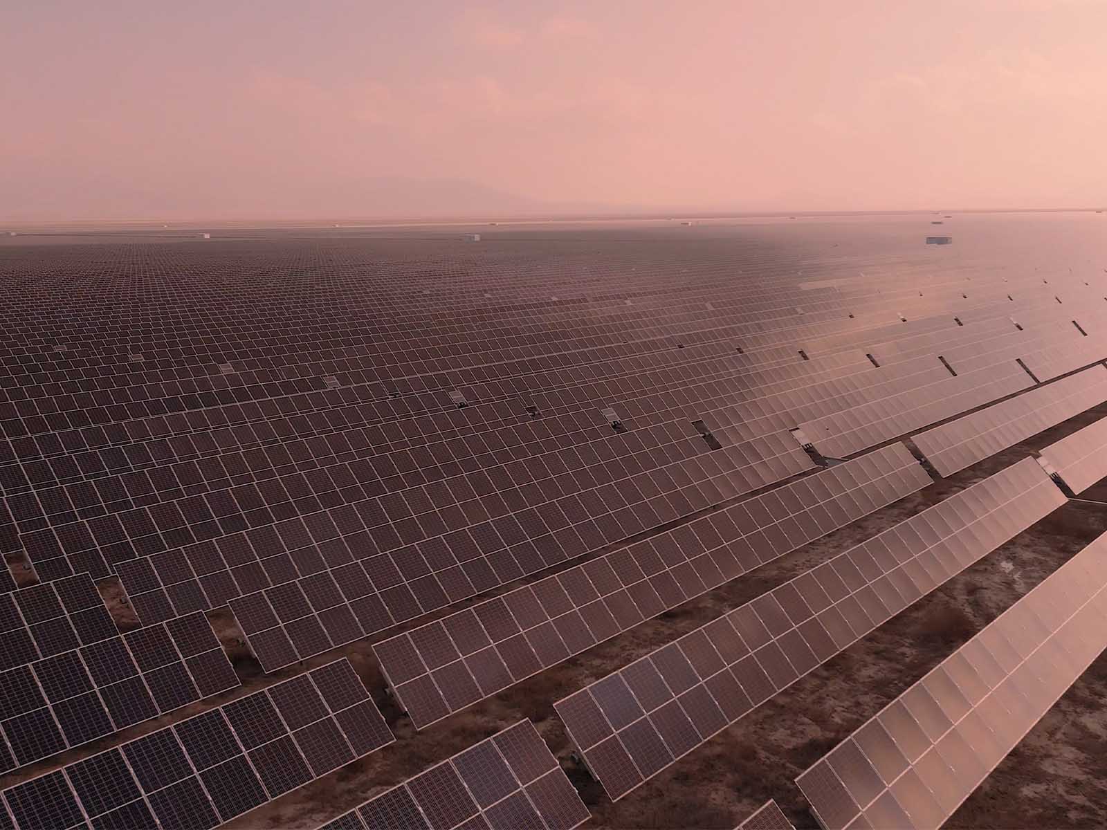 Yapay Zeka Destekli Drone ile Güneş Paneli Denetimi İçin Hemen Randevu Alın 2 Solar Panel Inspection